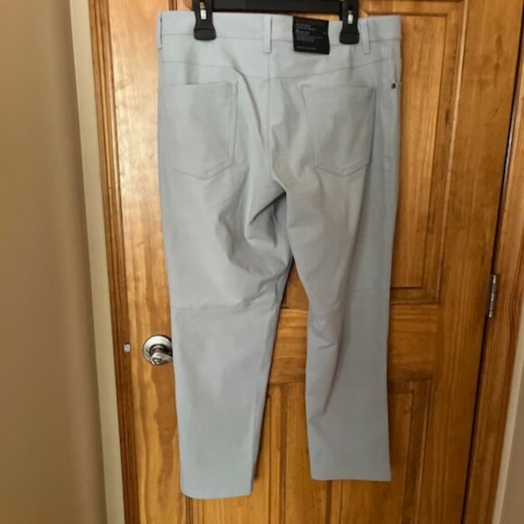 NWT Lululemon ABC Pant Slim - silver drop - Picture 4 of 8